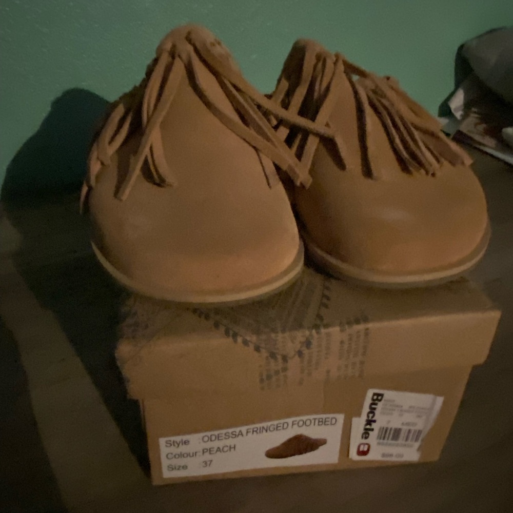 Free people Odessa Fringed Footbed size 7